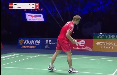 石宇奇21-10扳回一局， 与昆拉武特战成1-1平